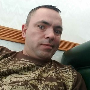 Meet your Posher, Vasile